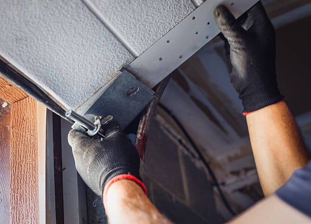 Reliable Garage Door Panel Replacement contractor in Le Sueur, MN by Garage Doors Repair Pro